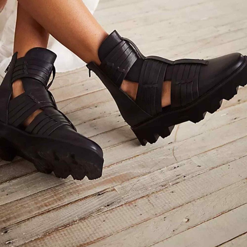Free People Women's Hydra Huarache Lugged Boots size39 us 8.5 - 9 new!!!